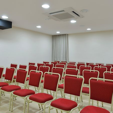 Hotel Rede Andrade Express Salvador Esterno foto